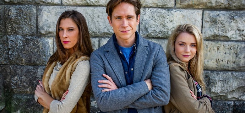 TVN7 tworzy własny serial obyczajowy. Produkcja "Zakochani po uszy" to autorski pomysł stacji