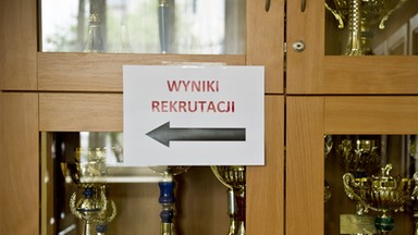 List do redakcji. "Nowe liceum wraca do systemu, który może się sprawdzał, gdy do szkoły chodził Jarosław Kaczyński"