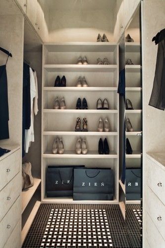 Loft autorstwa Macieja Zienia