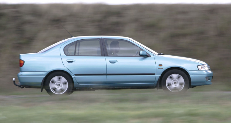 4. Nissan Primera P11 (1996-2002)