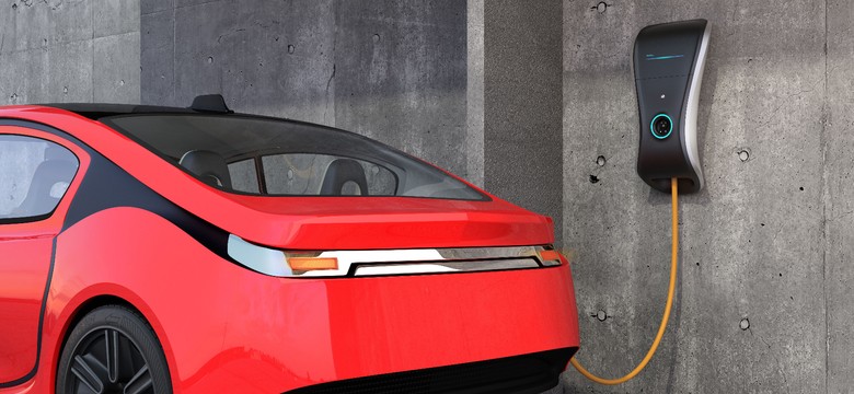 Eksperci krytykują pomysł rządu: Konkurs na polskie auto elektryczne to tylko chwyt marketingowy