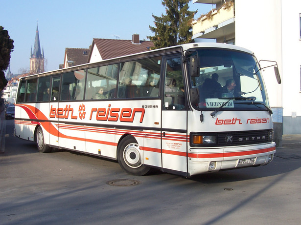 Szaleńcy czy śmiałkowie? Autobusem jadą na Syberię