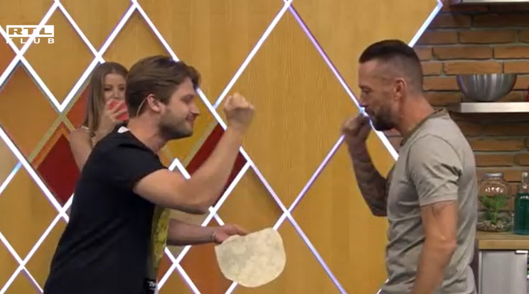 Miller Dávid és Kabát Peti is kipróbálta a tortilla challenget / Fotó: RTL Klub