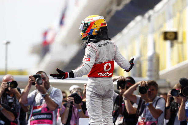 Hamilton jest bliski przedłużenia umowy z teamem McLaren-Mercedes