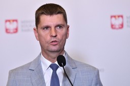 Podwyżka dla nauczycieli tylko do grudnia? Minister edukacji zabrał głos