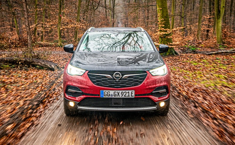 Opel Grandland X Hybrid4