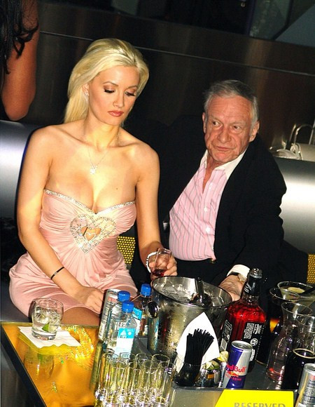 Holly Madison i Hugh Hefner (fot. Agencja BE&amp;W)