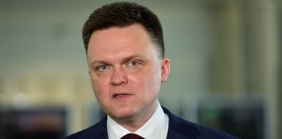 Obornik przed domem Hołowni. Marszałek do sprawcy: Pokaż się!