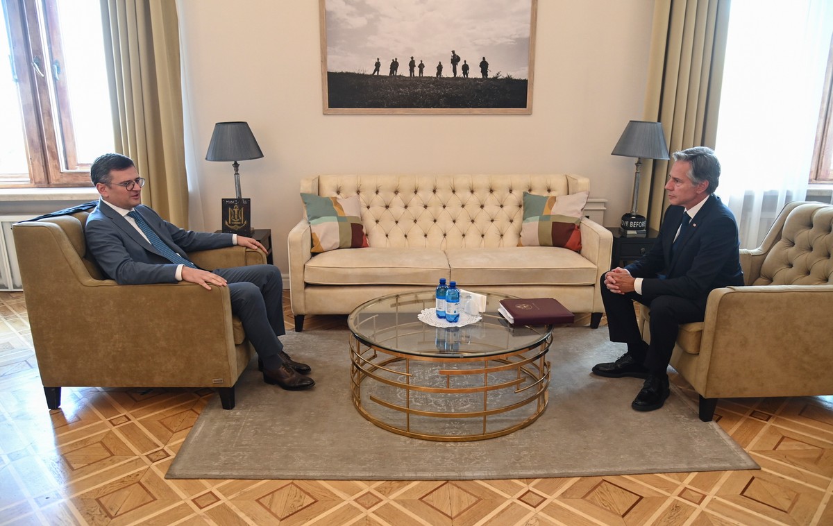 Dmytro Kułeba i Antony Blinken