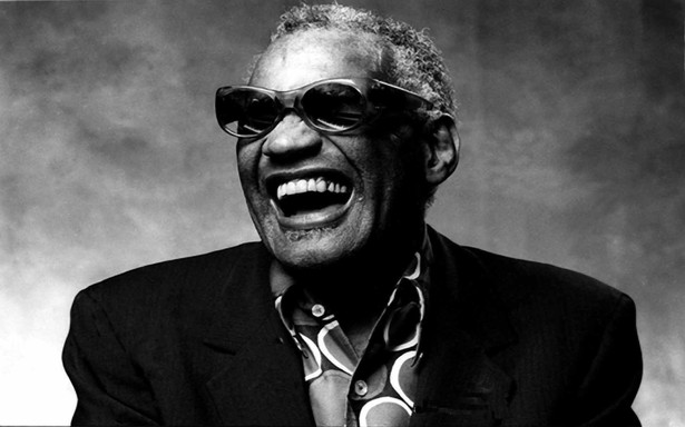 Ray Charles. Legendarny amerykański muzyk i król soulu