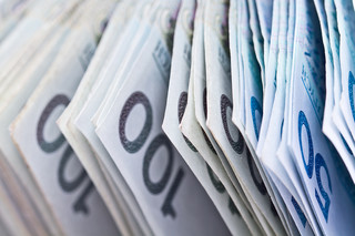 Zwrot spreadów przez banki: Koszty ustawy Andrzeja Dudy będą o wiele wyższe