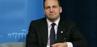 Sikorski obiecuje odpowiedź wdowie Mercie