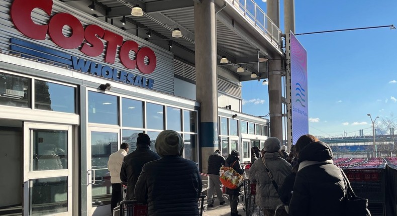 A line outside Costco in New York City.Talia Lakritz/Business Insider