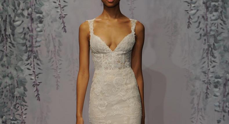 Monique Lhuillier’s Fall 2016 Romantic Garden Wedding Dress Collection 