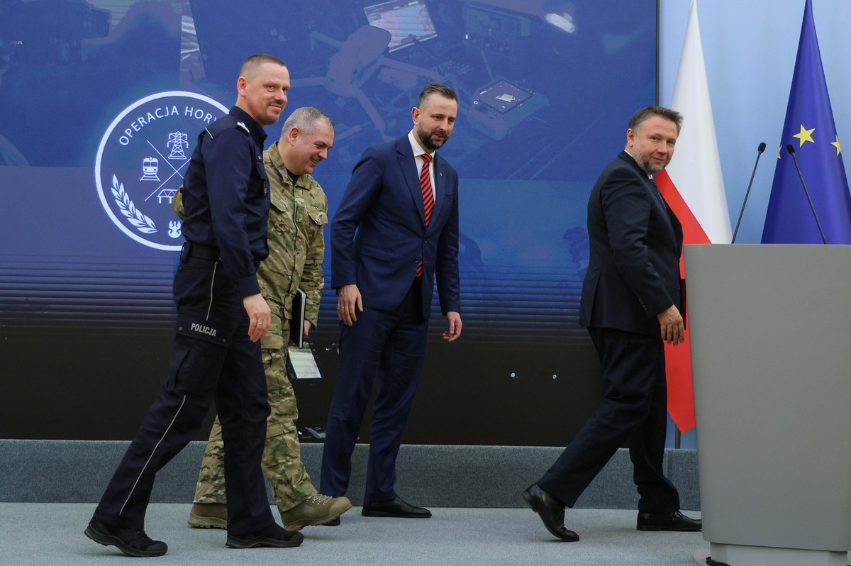 Ruszyła operacja "Horyzont". Wojsko i drony chronią kolej i drogi