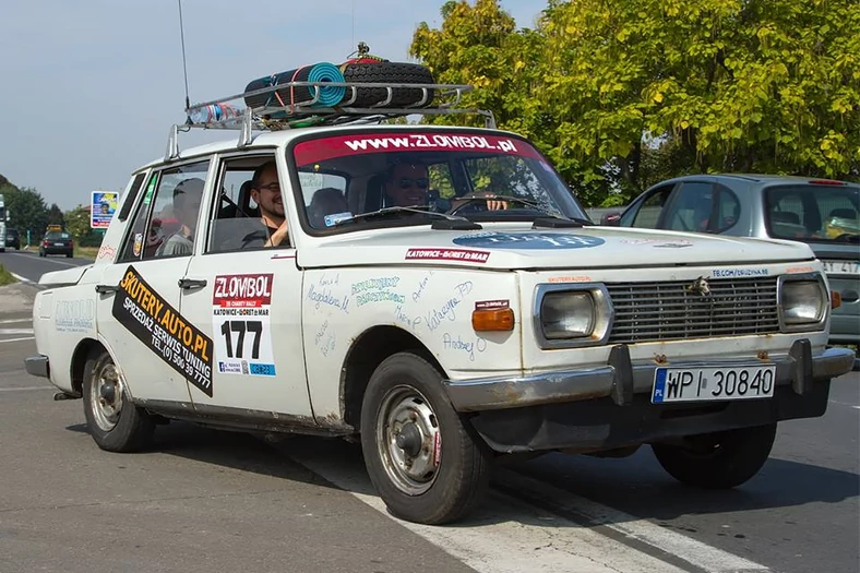 Wartburg z jednej z poprzednich edycji "Złombola"