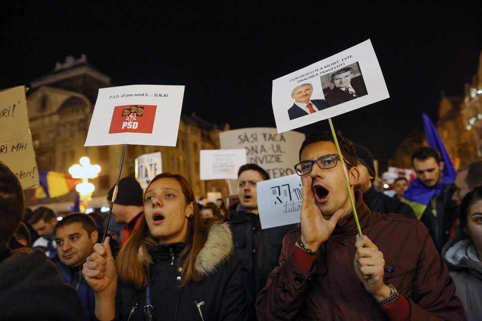 Demonstracje w Rumunii przeciw częściowej depenalizacji korupcji