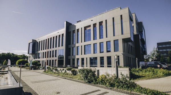WPT to dziś ponad 200 firm, które korzystają m.in. z nowoczesnych laboratoriów, powierzchni biurowych i produkcyjnych w preferencyjnych warunkach. 