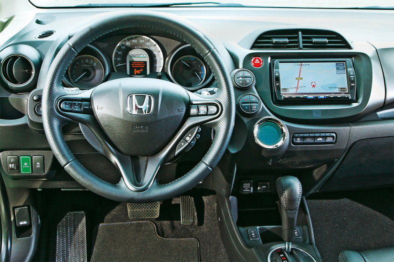 Honda Jazz kontra VW Polo i Peugeot 207: który maluch jest lepszy, hybrydowy czy wysokoprężny?