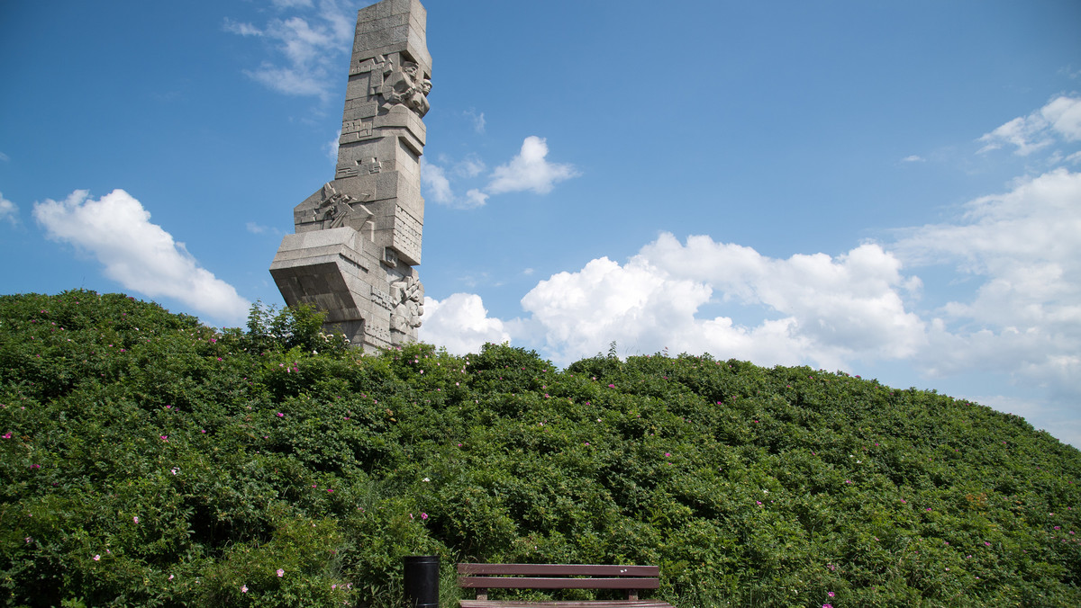 <strong>Proponujemy, żeby przedstawiciele miasta Gdańsk weszli do komitetu honorowego budowy Muzeum Westerplatte i mieli wpływ na jego kształt - poinformował we wtorek w Warszawie wiceszef MKiDN Jarosław Sellin po spotkaniu z prezydent Gdańska Aleksandrą Dulkiewicz.</strong>