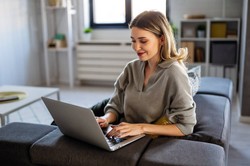 Trudny QUIZ ortograficzny na literę Ć. Tylko mistrz uzyska 20/20