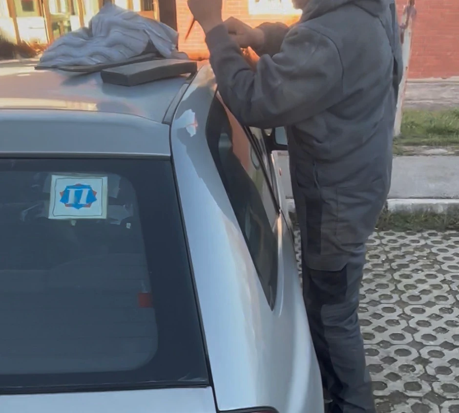 Majstor otključava automobil