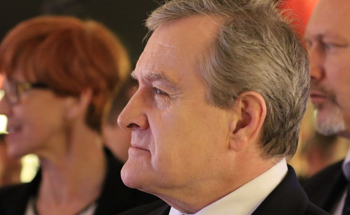 Jak zaznaczył wicepremier, minister kultury, Andrzej Krauze jest znany raczej z karykatur, z zaangażowania publicystycznego.