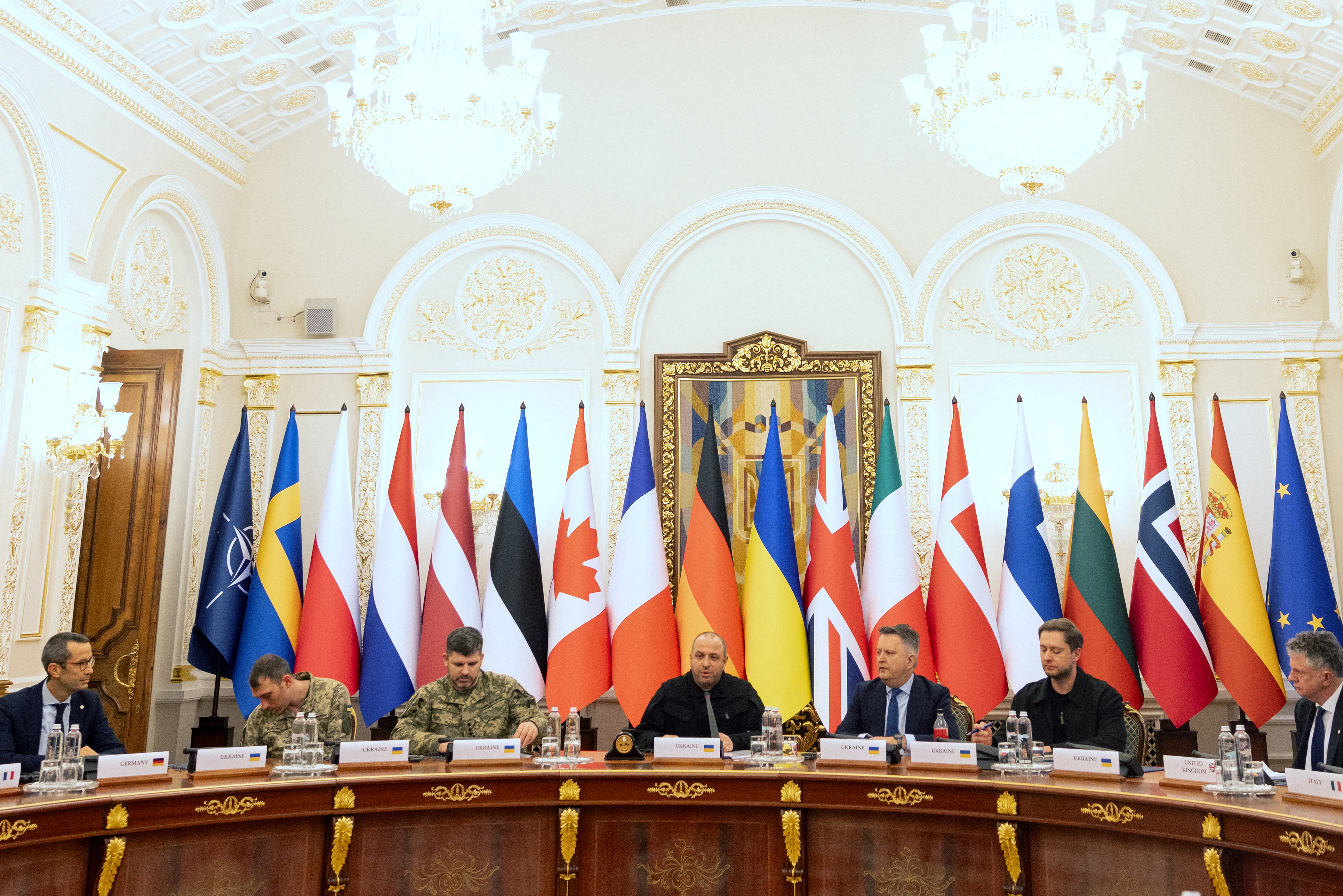 Nach Paris-Treffen: Ukraine meldet Fortschritte, aber Territorialfragen offen