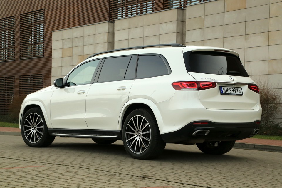 Мерседес бенц gls 400d