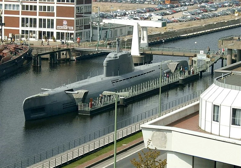 Niemiecki okręt podwodny typu XXI - U-2540 'Wilhelm Bauer' - obecnie eksponat muzealny