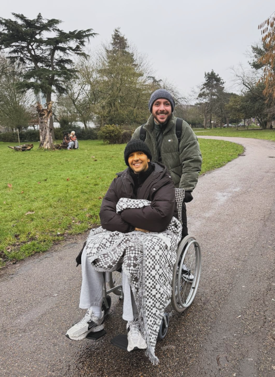 Britský spevák  Dean Franklin.