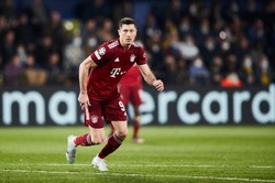 Lewandowski drugi w plebiscycie "Kickera" na Piłkarza Roku. Kto wygrał?