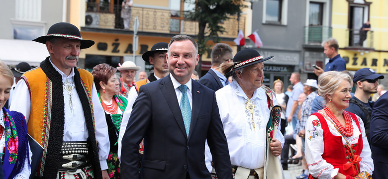 Andrzej Duda jednak nie odwiedzi uczelni, gdzie zaplanowany jest Nadzwyczajny Zjazd Związku Podhalan. Powodem sytuacja ks. Gulaka?