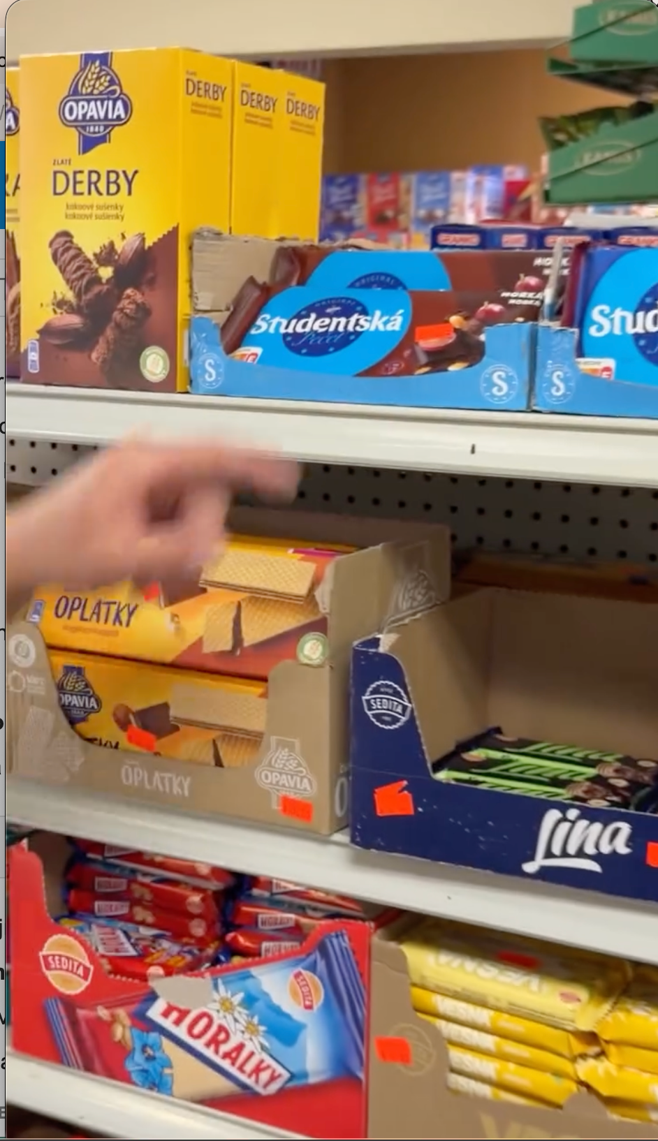 Dávid ukázal ceny slovenských produktov v USA. 