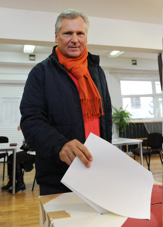Aleksander Kwaśniewski, fot. PAP/Andrzej Hrechorowicz