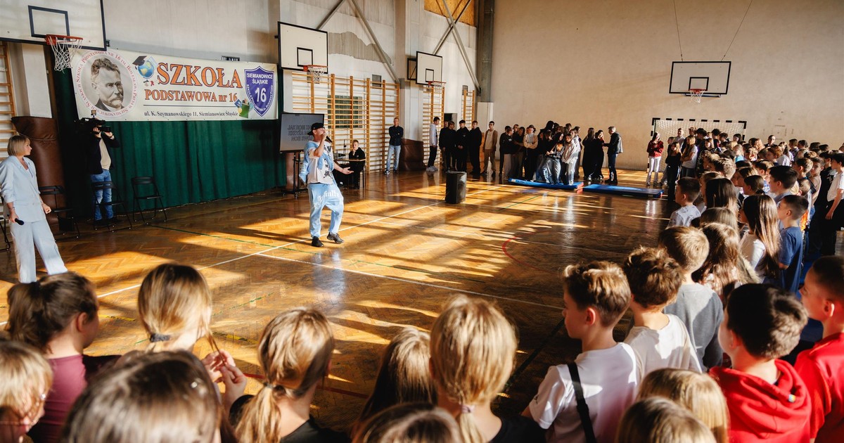 Siemianowice Śląskie walczą z przemocą rówieśniczą. Pomaga im lokalny raper Loki