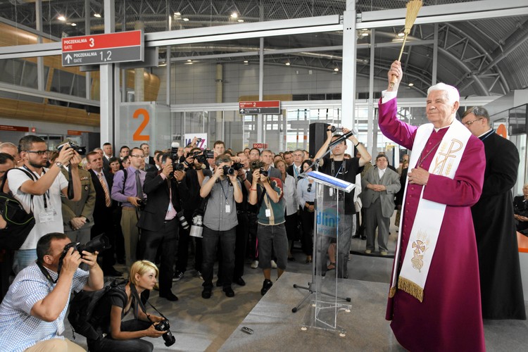 Bp Kazimierz Romaniuk był ordynariuszem warszawsko-praskim