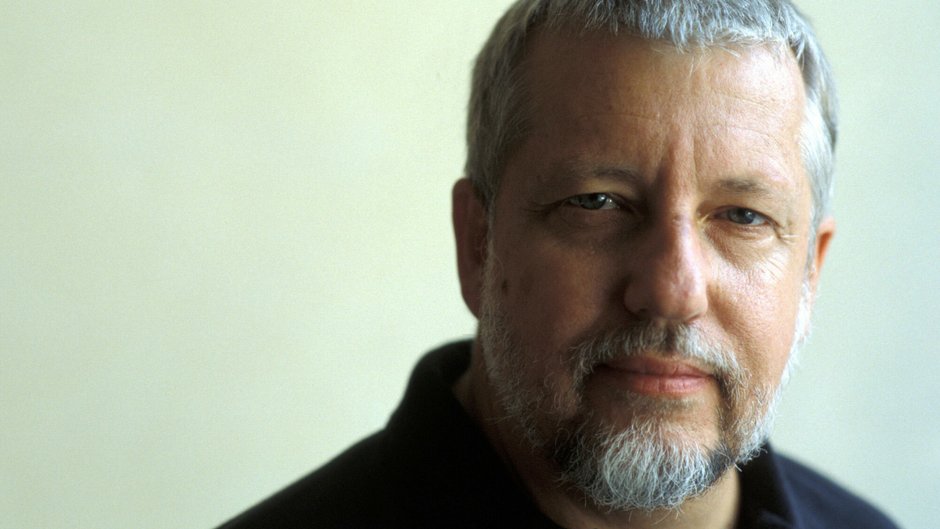 Dan Simmons