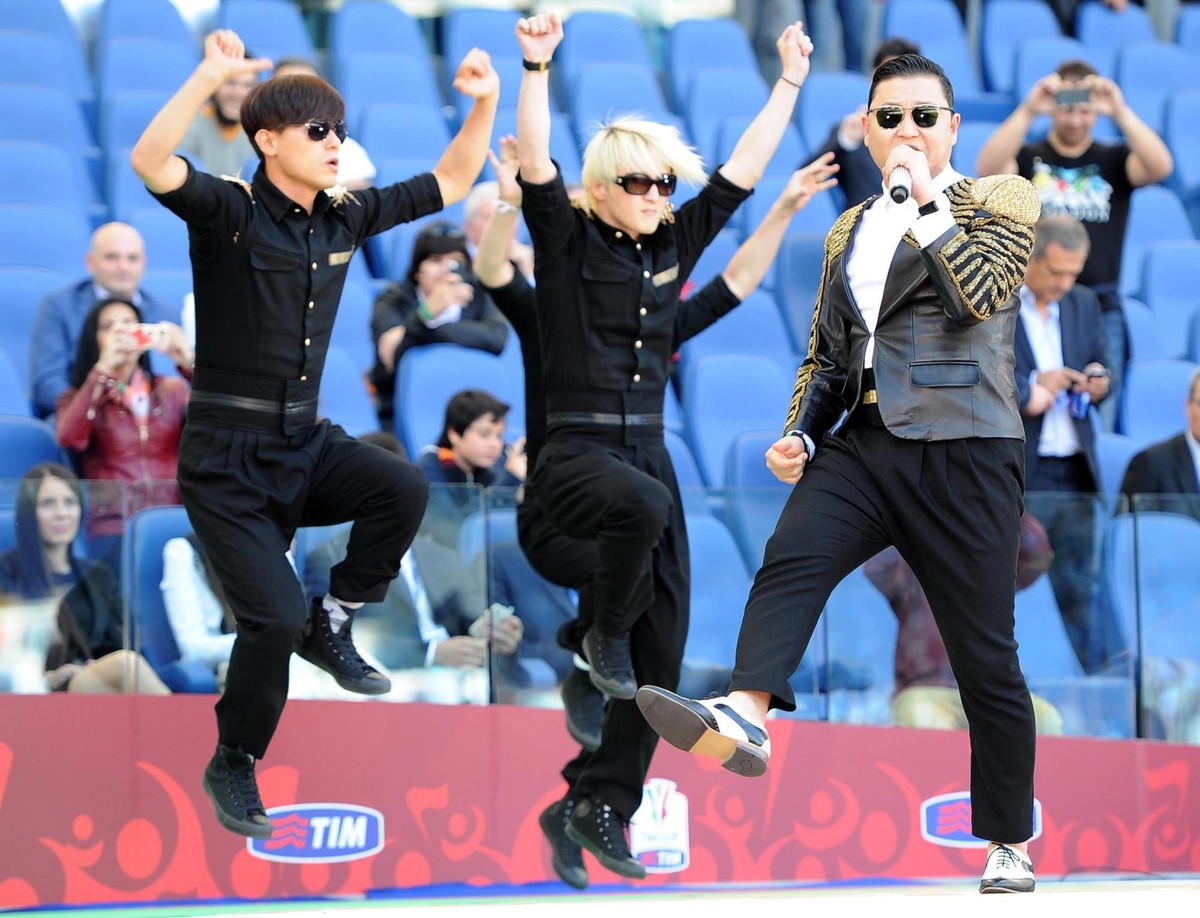 Psy wygwizdany w Wiecznym Mieście. "Gangnam style" Włochów nie rusza?