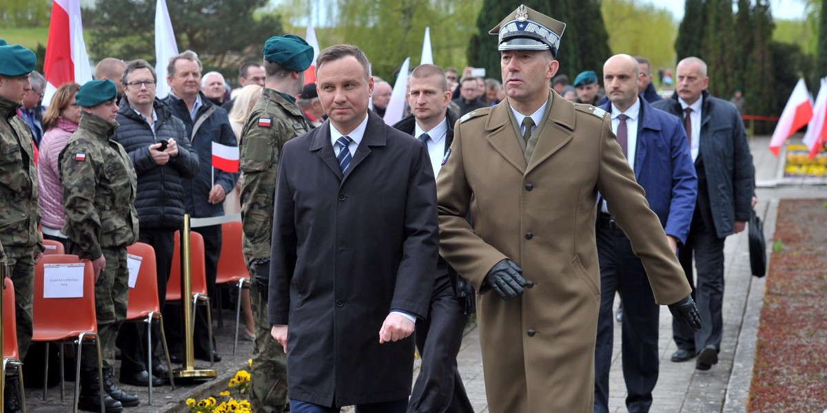 92- latek chciał wystąpić po prezydencie Dudzie. Nie pozwoli mu...