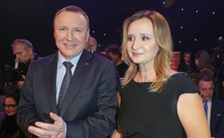 Świeżo upieczona pani Kurska: Żeby porozmawiać z mężem, muszę zapisać się przez sekretariat TVP