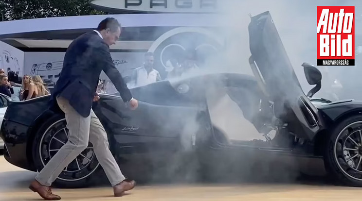 Füstbe borult az egy milliárd forintos luxuskocsi / Fotó: Auto Bild / Instagram/onfiregarage
