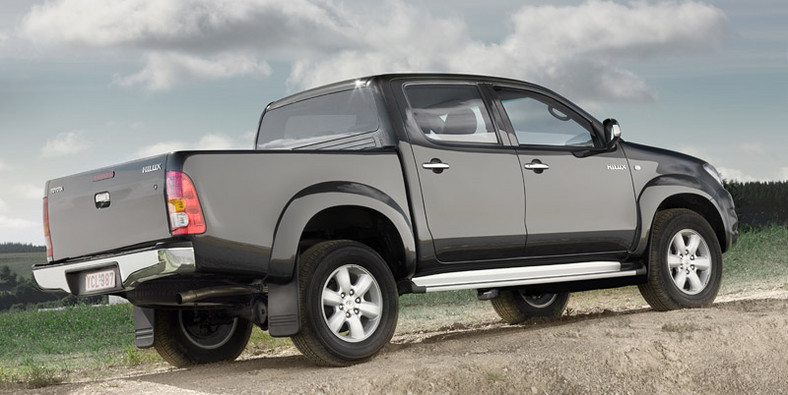 Toyota Hilux: restyling pickupa na nowy rok modelowy