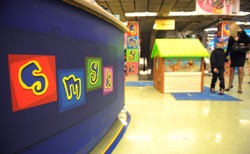 "Kommiersant": Polska firma Smyk wycofuje się z Rosji