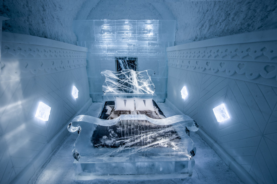 Lodowy hotel ICEHOTEL w Jukkasjärvi koło Kiruny (Szwecja)