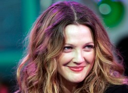 Drew Barrymore uczy się gotować. Z miłości!
