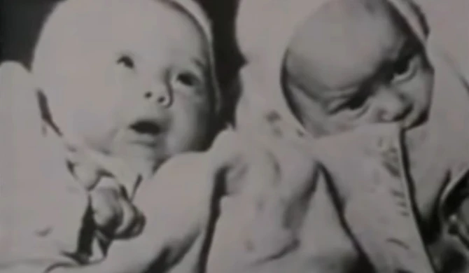 U jesen 1958. Florens je rodila bliznakinje