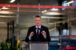 Minister Siemoniak obiecuje: Więcej żołnierzy i nowy sprzęt