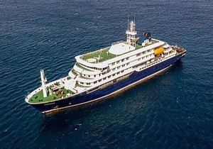 Kruzer MV Hondius je sada stacioniran kod luke Praja, glavnog grada Zelenortskih Ostrva | Foto: Getty Images