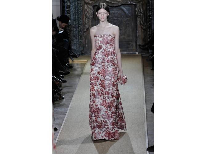 Pokaz domu mody Valentino - kolekcja haute couture wiosna/lato 2012
